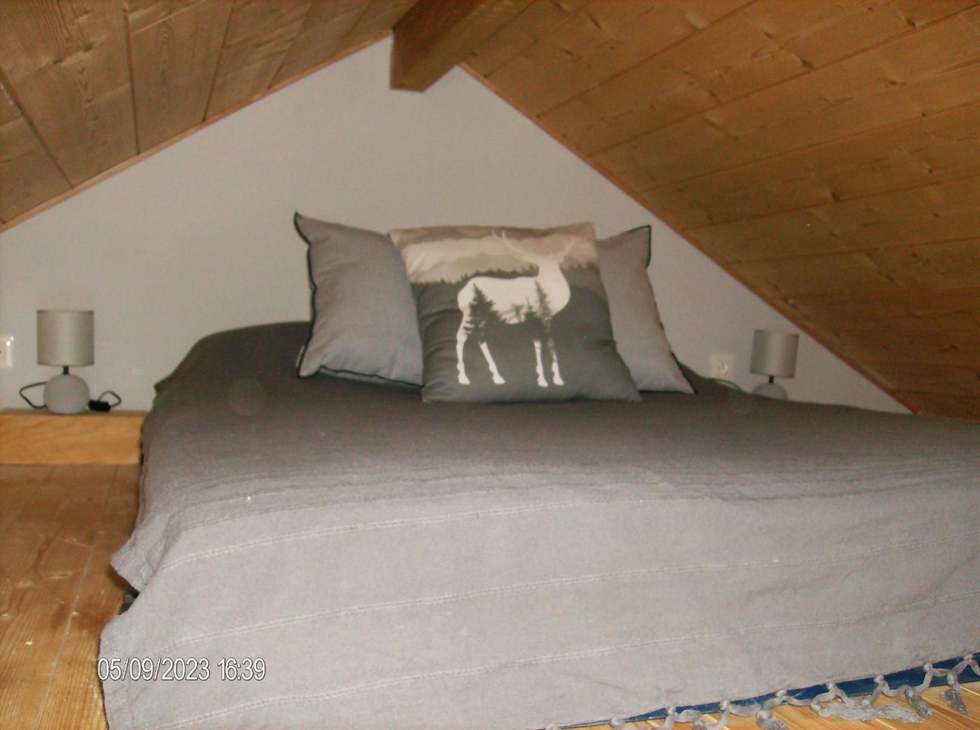 Chambres D'Hotes Sous Les Chenes Gondenans-Montby Exterior photo